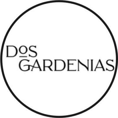 Dos Gardenias